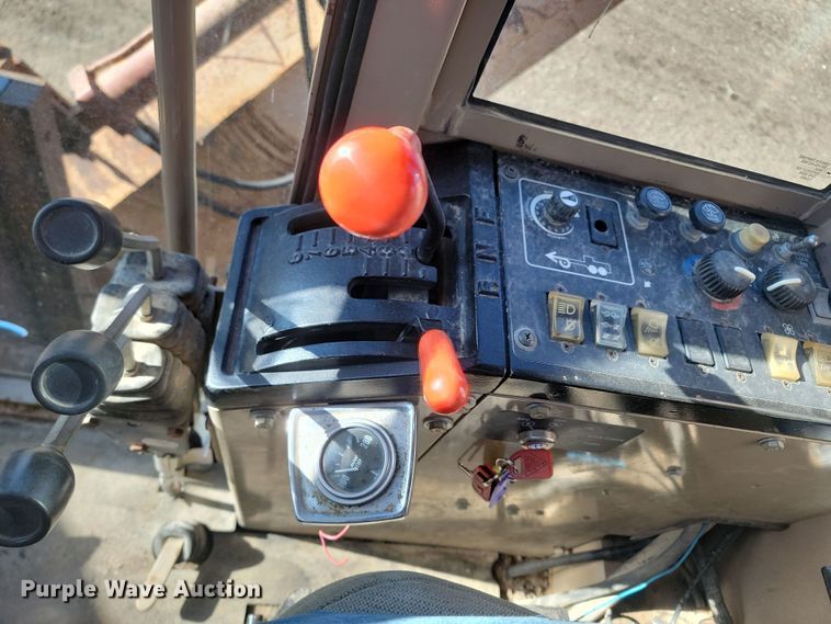 image for item KU9049 1996 John Deere 770BH  motor grader