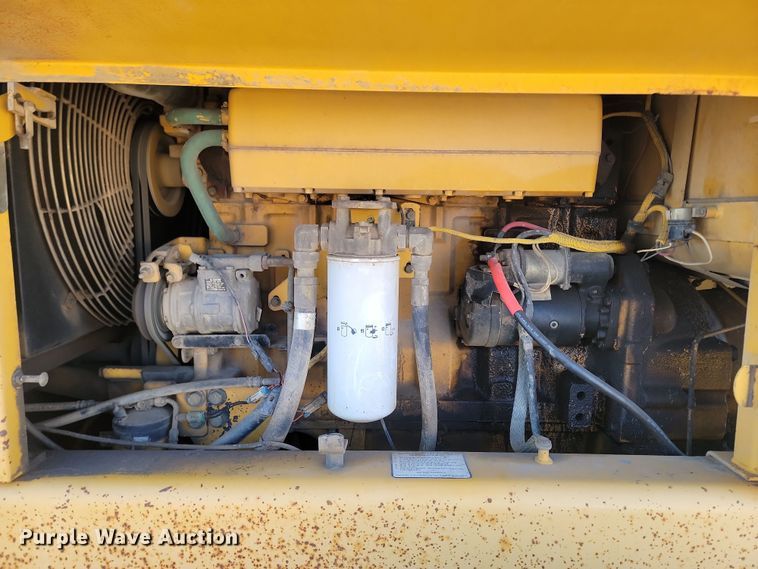 image for item KU9049 1996 John Deere 770BH  motor grader