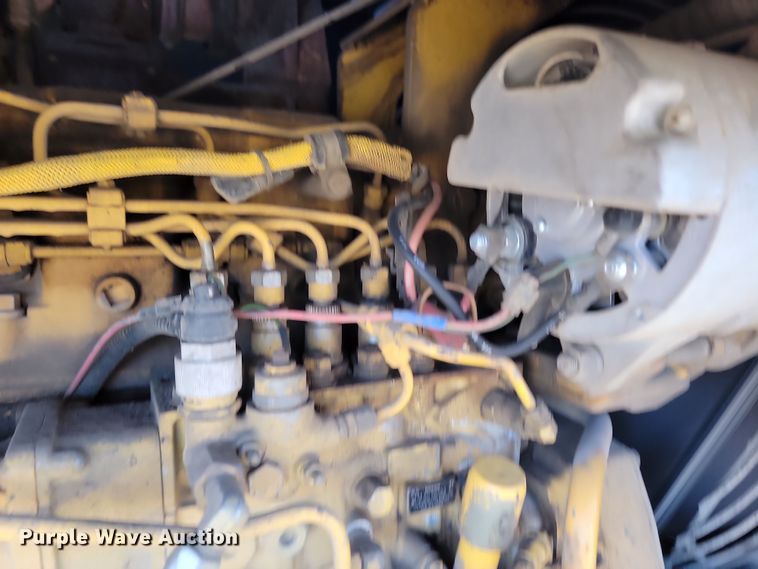 image for item KU9049 1996 John Deere 770BH  motor grader