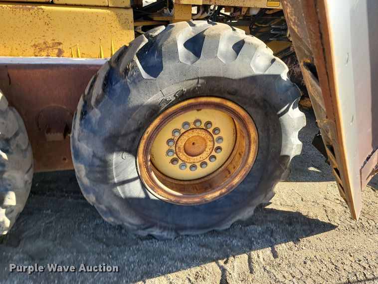 image for item KU9049 1996 John Deere 770BH  motor grader