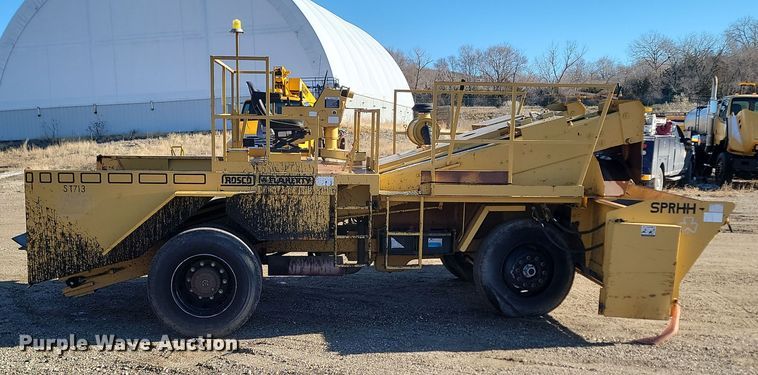 image for item KU9050 2000 Rosco SPRHH  chip spreader