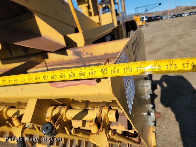 image for item KU9050 2000 Rosco SPRHH  chip spreader