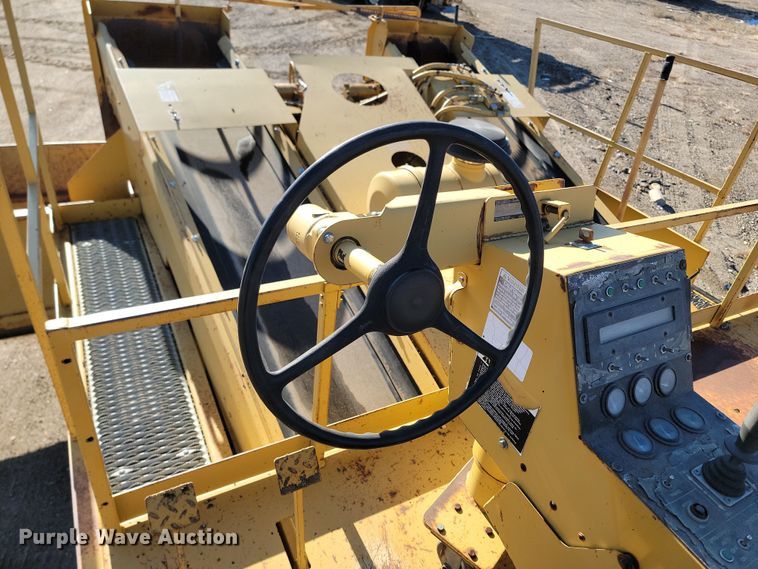 image for item KU9050 2000 Rosco SPRHH  chip spreader