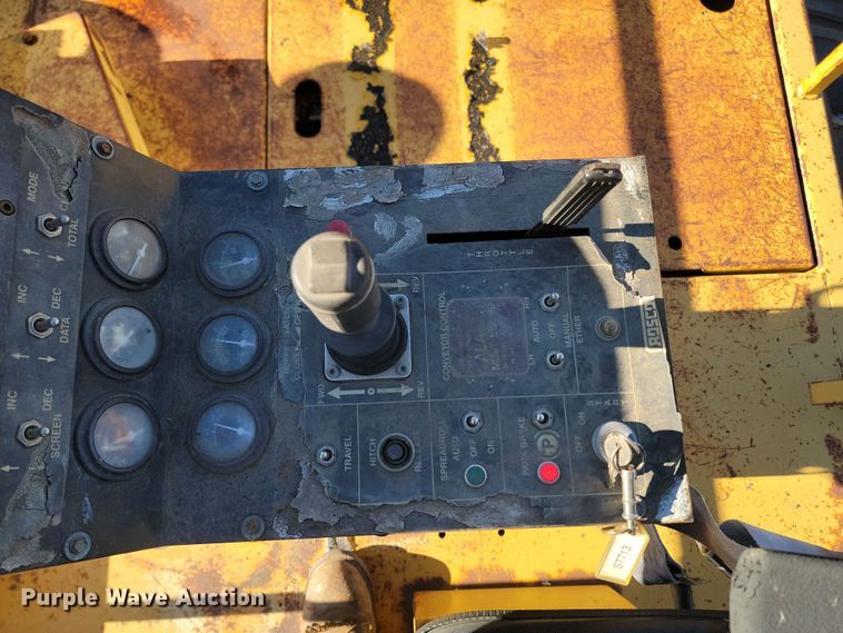 image for item KU9050 2000 Rosco SPRHH  chip spreader