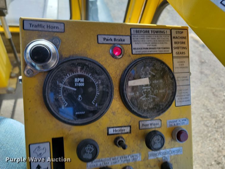 image for item KU9051 Superior Broom DT80CT  broom