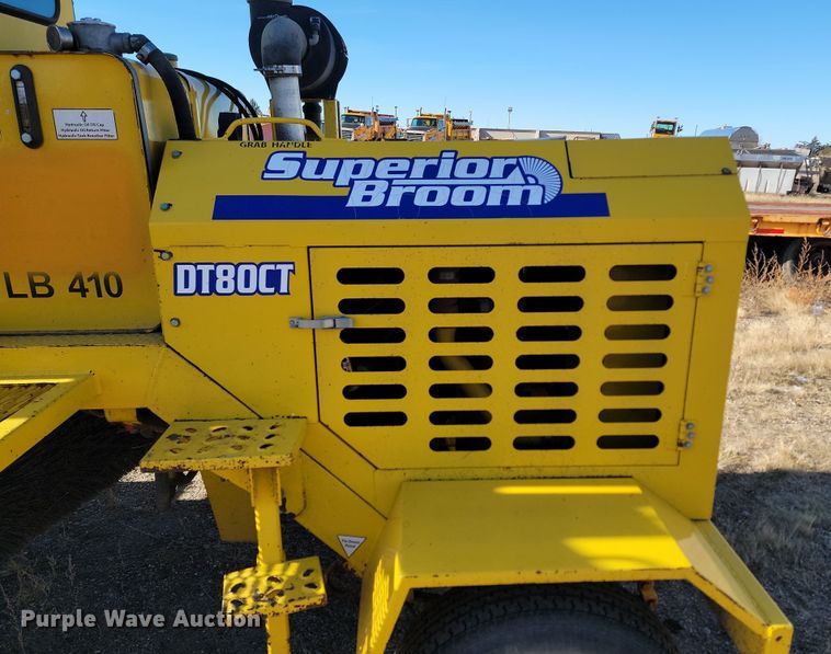 image for item KU9051 Superior Broom DT80CT  broom