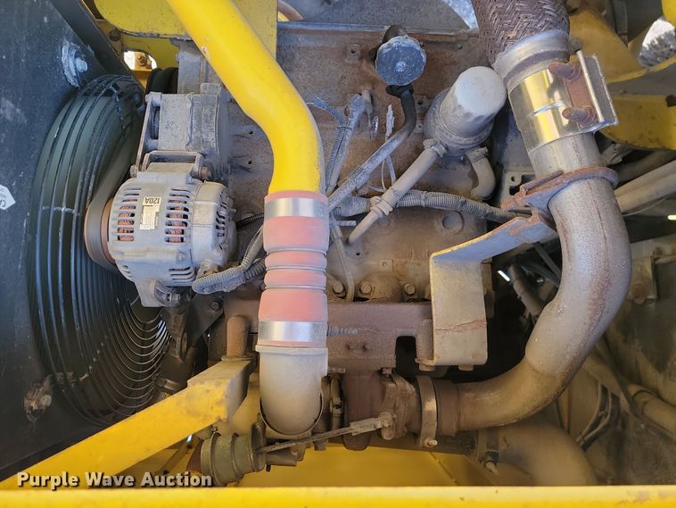 image for item KU9051 Superior Broom DT80CT  broom