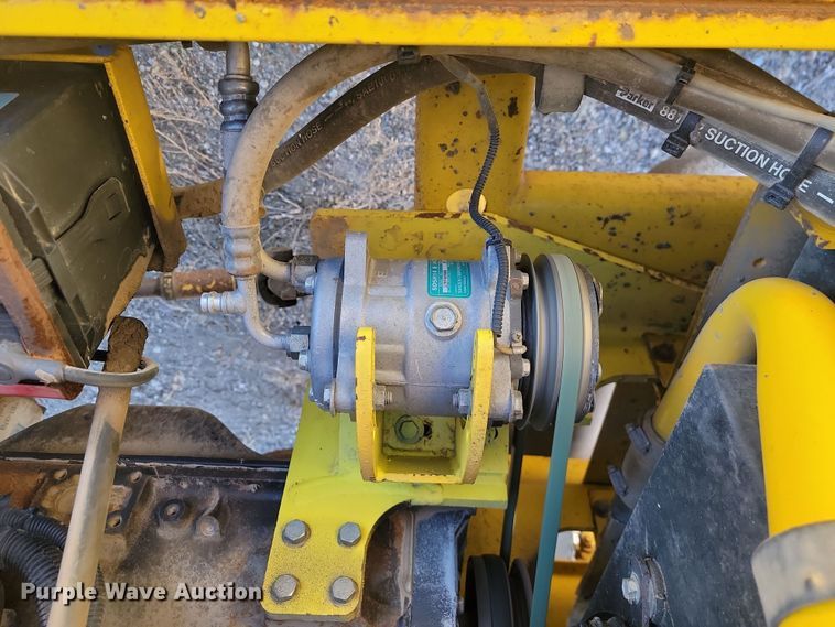 image for item KU9051 Superior Broom DT80CT  broom