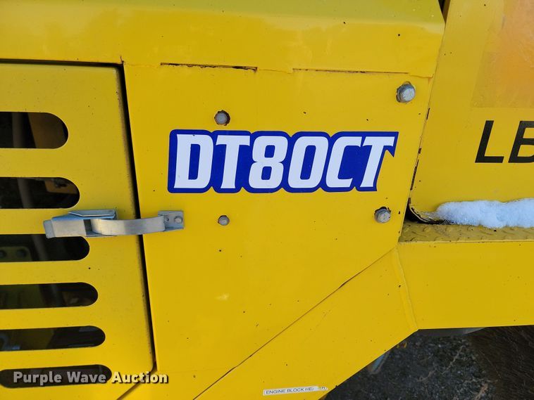 image for item KU9051 Superior Broom DT80CT  broom