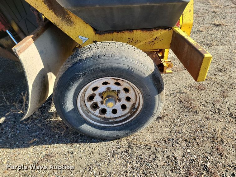 image for item KU9051 Superior Broom DT80CT  broom