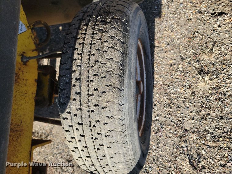 image for item KU9051 Superior Broom DT80CT  broom