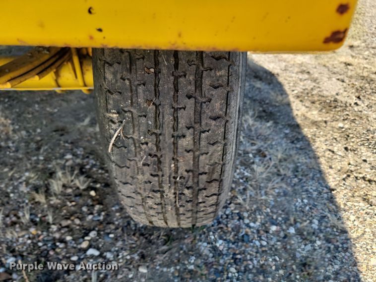 image for item KU9051 Superior Broom DT80CT  broom