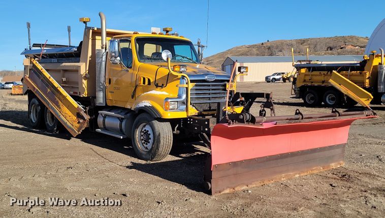 image for item KU9053 2009 Sterling LT9500  dump truck