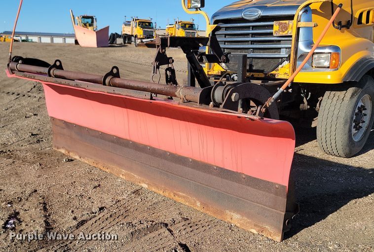 image for item KU9053 2009 Sterling LT9500  dump truck