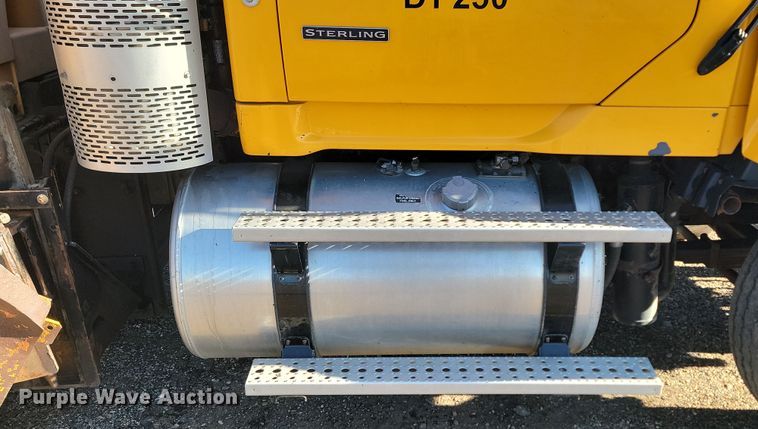 image for item KU9053 2009 Sterling LT9500  dump truck