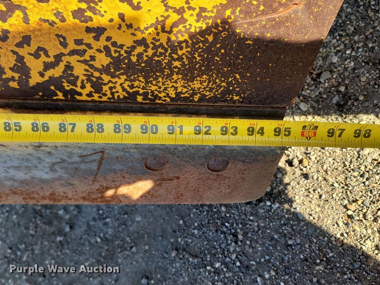 image for item KU9053 2009 Sterling LT9500  dump truck