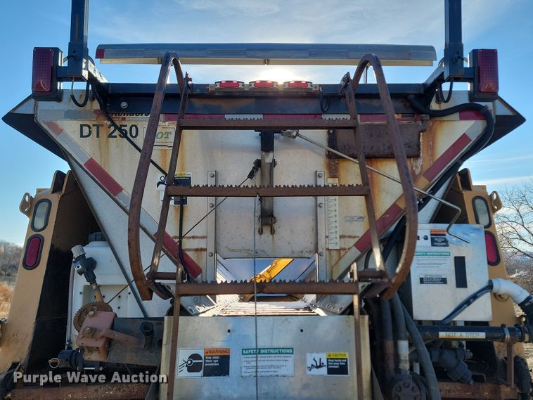 image for item KU9053 2009 Sterling LT9500  dump truck