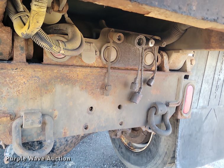 image for item KU9053 2009 Sterling LT9500  dump truck