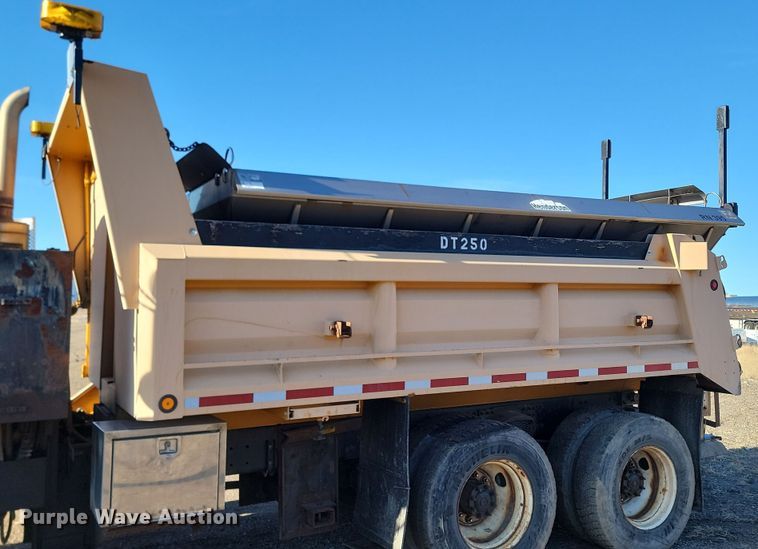 image for item KU9053 2009 Sterling LT9500  dump truck