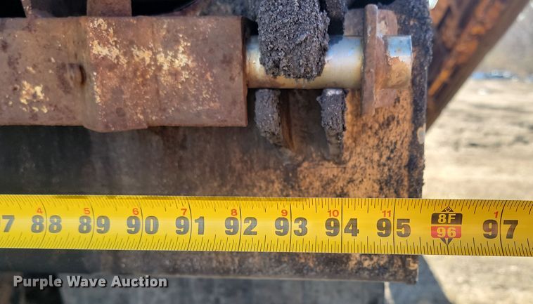 image for item KU9053 2009 Sterling LT9500  dump truck