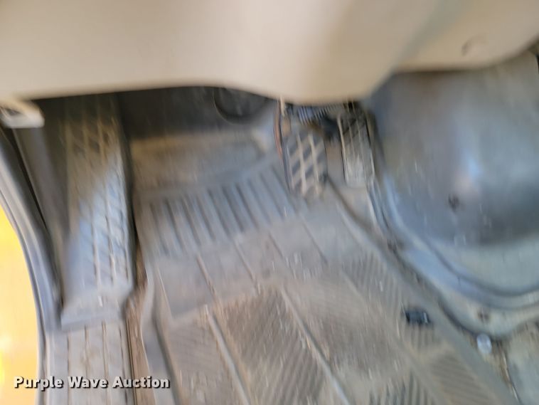 image for item KU9053 2009 Sterling LT9500  dump truck