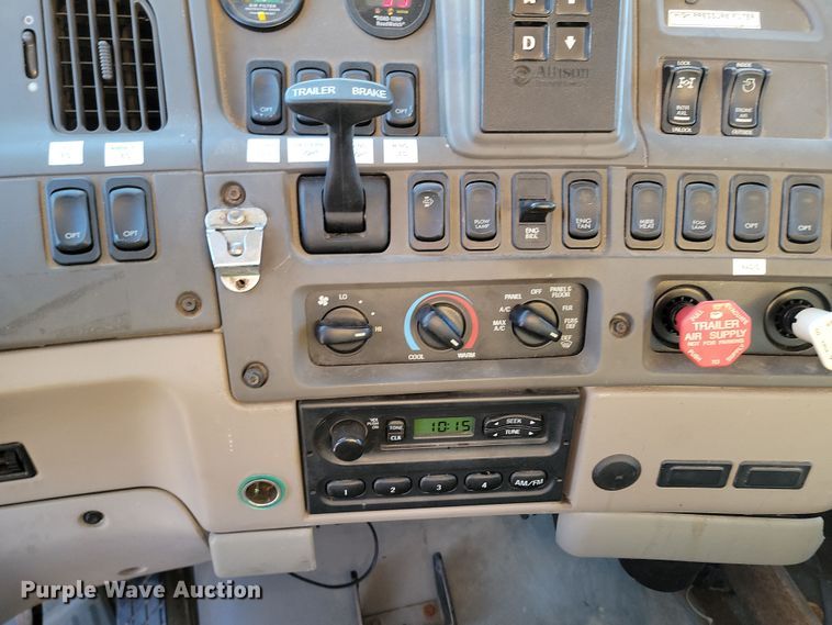 image for item KU9053 2009 Sterling LT9500  dump truck