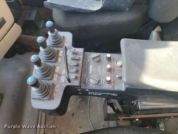 image for item KU9053 2009 Sterling LT9500  dump truck