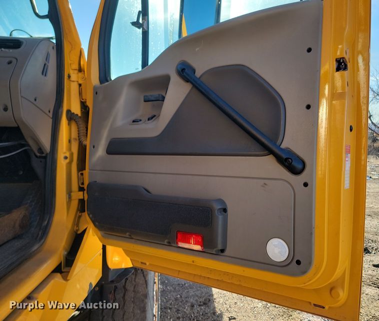 image for item KU9053 2009 Sterling LT9500  dump truck