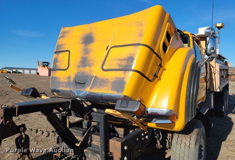 image for item KU9053 2009 Sterling LT9500  dump truck