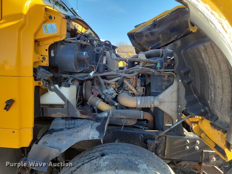 image for item KU9053 2009 Sterling LT9500  dump truck