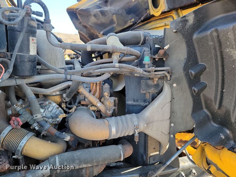 image for item KU9053 2009 Sterling LT9500  dump truck