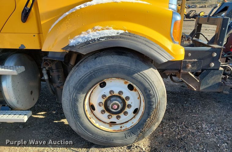 image for item KU9053 2009 Sterling LT9500  dump truck