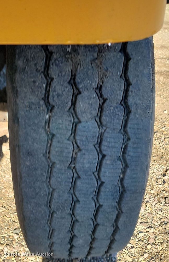 image for item KU9053 2009 Sterling LT9500  dump truck