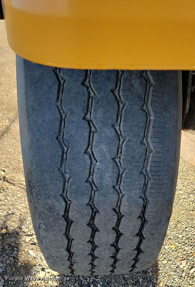 image for item KU9053 2009 Sterling LT9500  dump truck