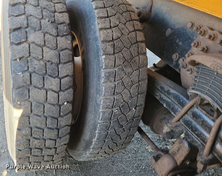 image for item KU9053 2009 Sterling LT9500  dump truck