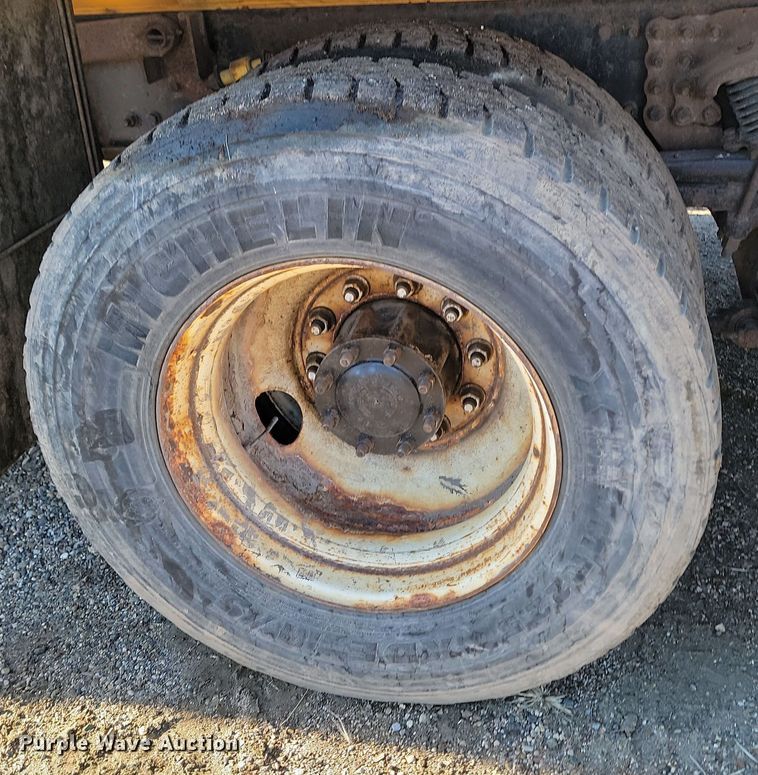 image for item KU9053 2009 Sterling LT9500  dump truck