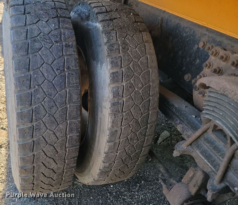 image for item KU9053 2009 Sterling LT9500  dump truck