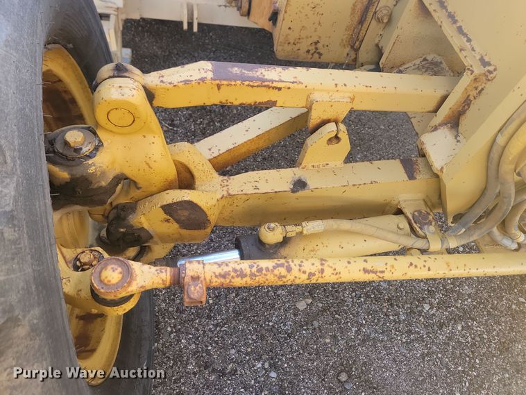 image for item KU9056 1994 Caterpillar 140G  motor grader