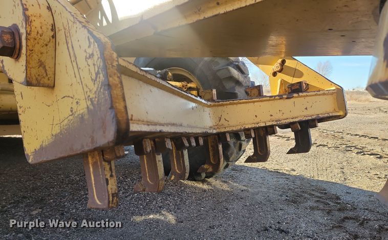 image for item KU9056 1994 Caterpillar 140G  motor grader