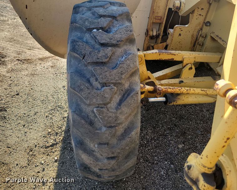 image for item KU9056 1994 Caterpillar 140G  motor grader