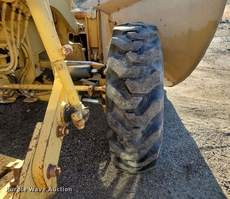 image for item KU9056 1994 Caterpillar 140G  motor grader