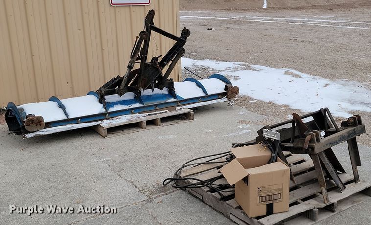 image for item KU9068 Snow plow