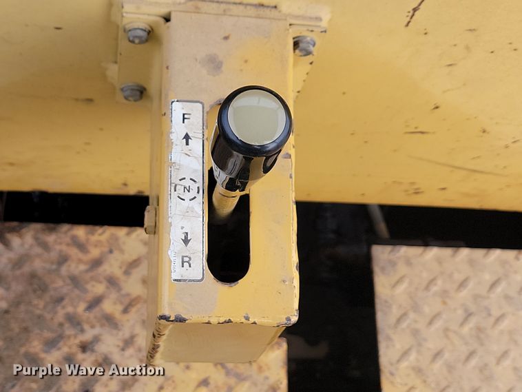 image for item KU9069 Galion P3500A  pneumatic roller