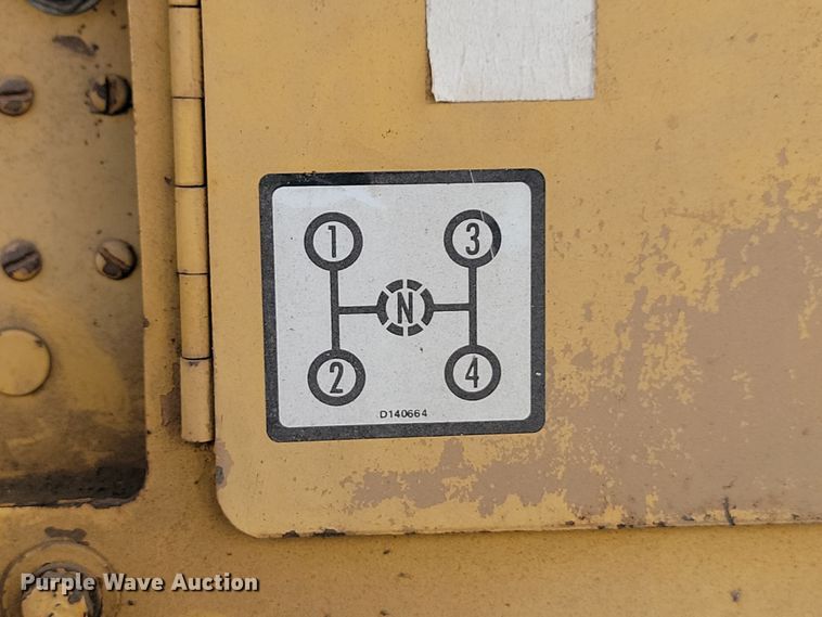 image for item KU9069 Galion P3500A  pneumatic roller