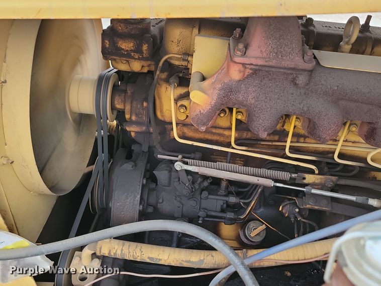 image for item KU9069 Galion P3500A  pneumatic roller