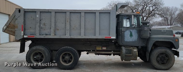 image for item KU9070 1981 Mack RD688S  dump truck