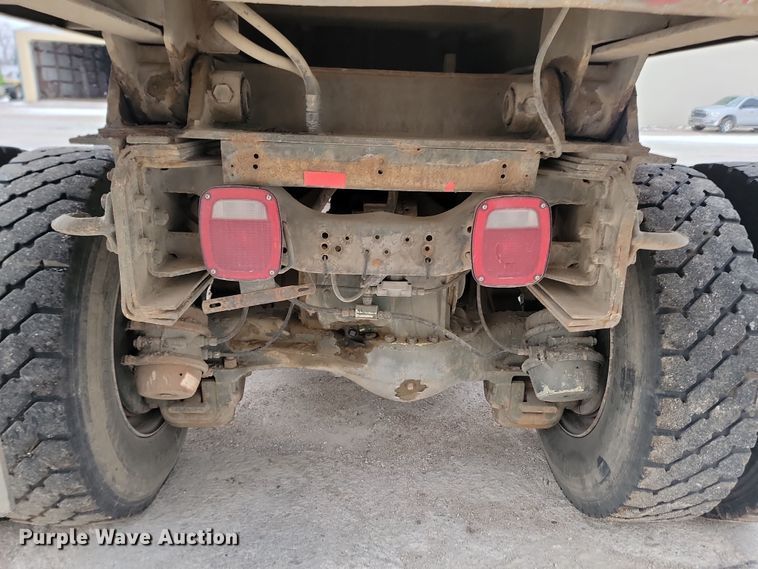 image for item KU9070 1981 Mack RD688S  dump truck