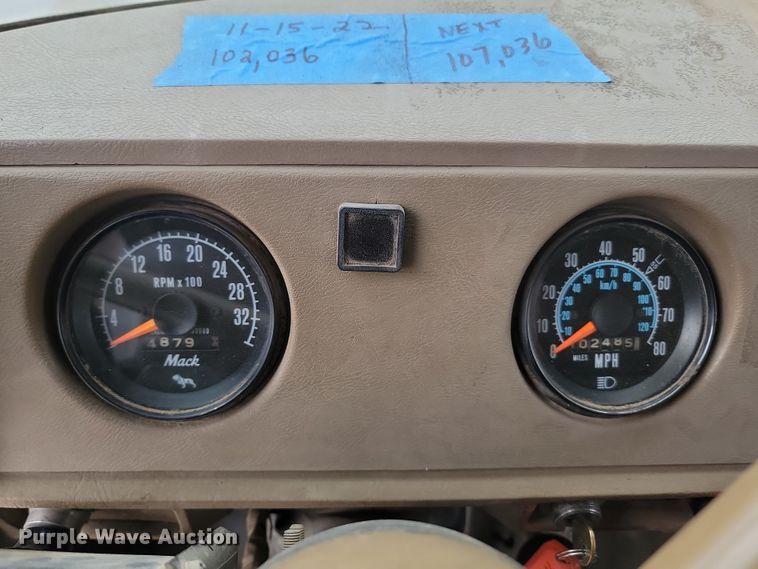 image for item KU9070 1981 Mack RD688S  dump truck