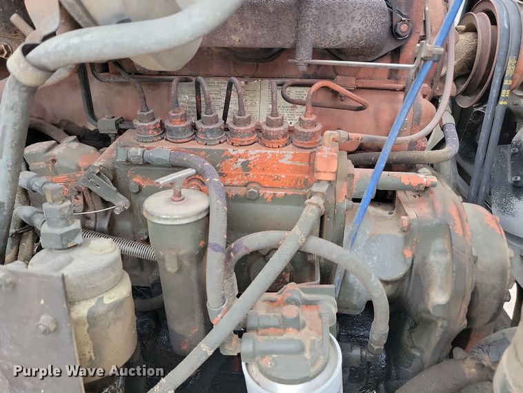 image for item KU9070 1981 Mack RD688S  dump truck