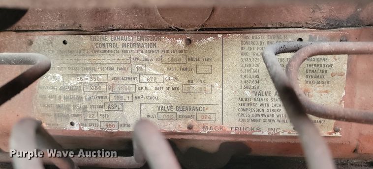 image for item KU9070 1981 Mack RD688S  dump truck